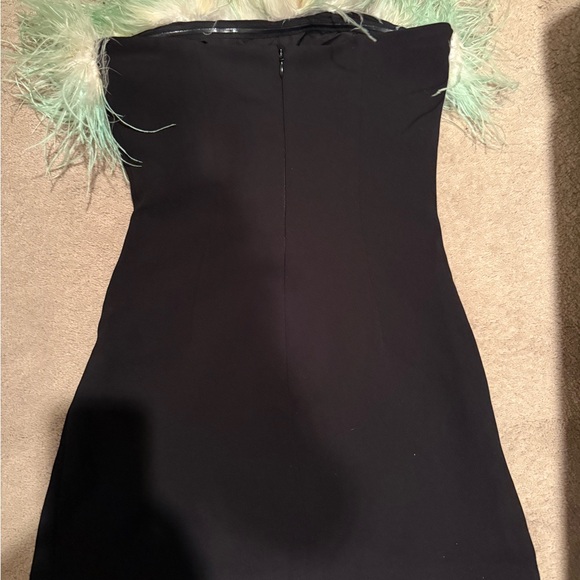 Self-Portrait Black and Green Feather Strapless Dress - Picture 4 of 5
